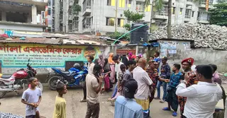 নারায়ণগঞ্জে বৈদ্যুতিক শর্ট সার্কিটে আগুন, একই পরিবারের ৯ জন দগ্ধ